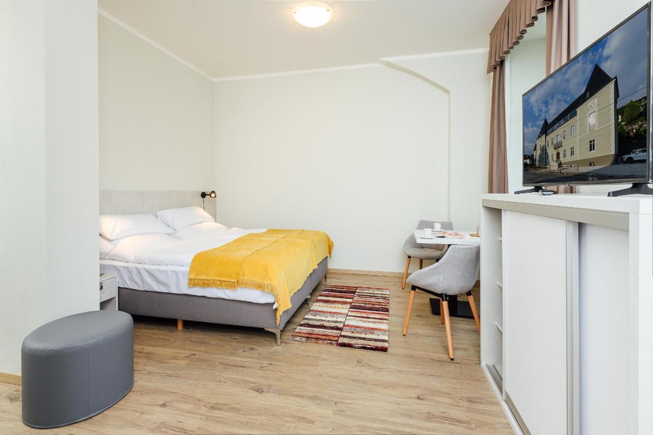 Apartmanovy Dom Grand - Contactless Check In Trenčianske Teplice Dış mekan fotoğraf